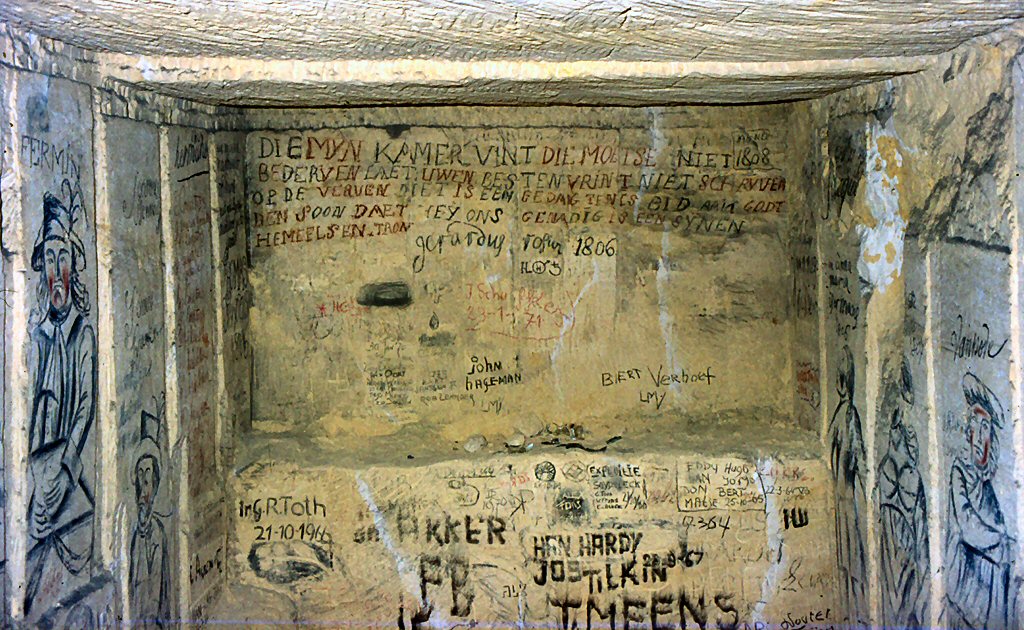 Kamer van Gerardus Rosier, de zogeheten Rechters in het Noordelijk Gangenstelsel, herontdekt door DC van Scha�k in 1930